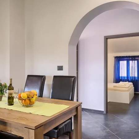 Apartment Ines Pula