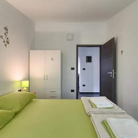 Apartment Ines