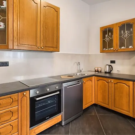 Apartment Ines Pula
